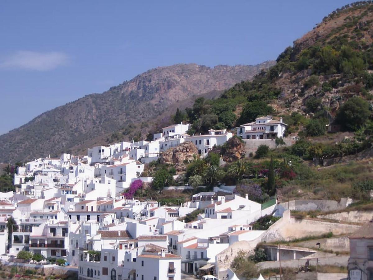 Beach And Mountains Frigiliana Exterior photo